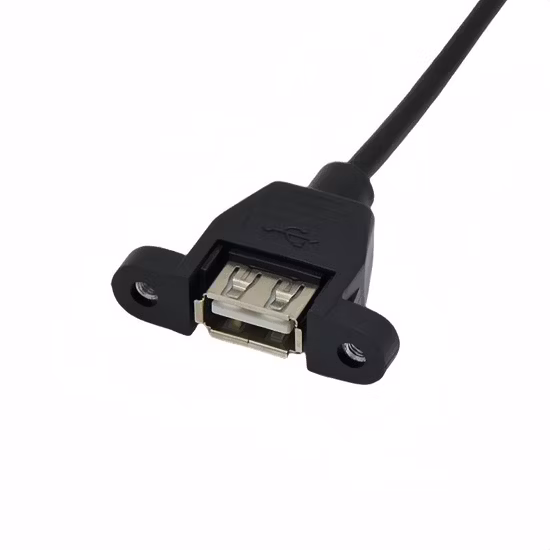 Extensão de tomada elétrica de boa qualidade com USB